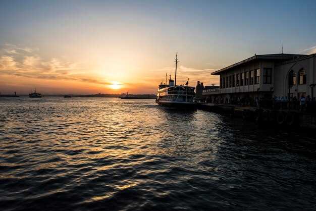 Jaz Crown Jubilee Nile Cruise: Luxury Nile River Voyage in Egypt