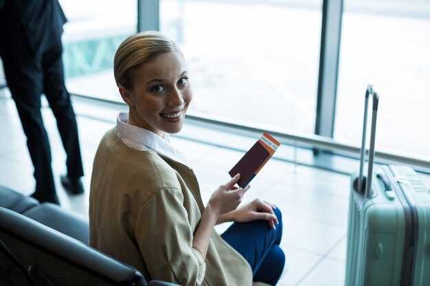 KLM 787-10 Dreamliner Business Class: Is It Worth Cash or Miles to Amsterdam?