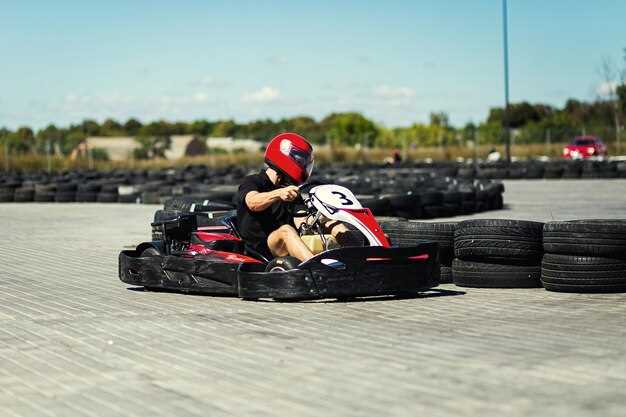 Which coastal resort karting venues offer the most thrills: track layouts, kart specs