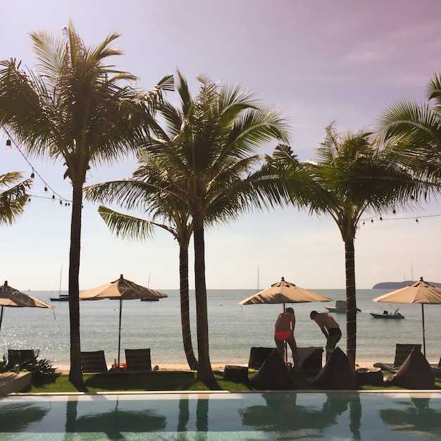 Miami Beach Edition Hotel Review - Design, Rooms, and Overall Experience Miami Beach Edition Hotel Review: Design, Rooms, and Overall Experience