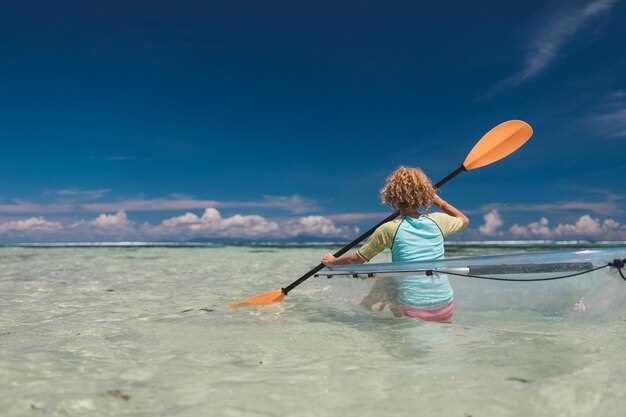 6-hour sample itinerary: departure, kayaking route, cooking session, and horse ride timing