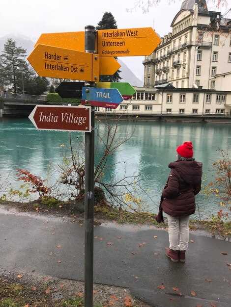Morning Kickoff in Rothenburg: Parking, Tickets, and the Plönlein Walk
