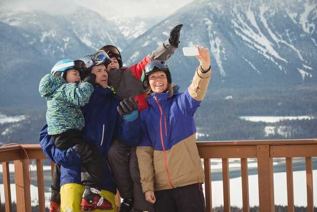 Alpine Travel Guide