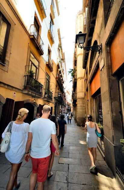 What kinds of venues does the guide typically recommend along the tasting route?