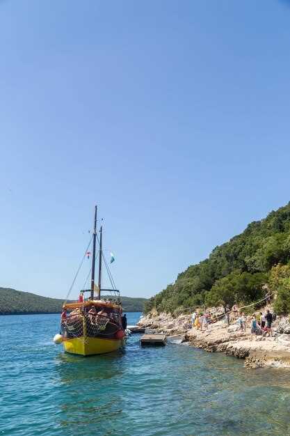 Panteronisia and Antiparos on a Pirate Boat from Paros – Greek Island Day Trip