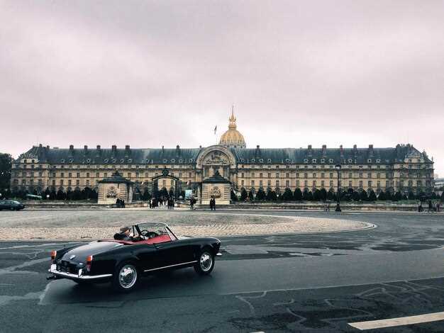 Paris VIP Mont Saint-Michel Chauffeur-Driven Tour - 14 Hours