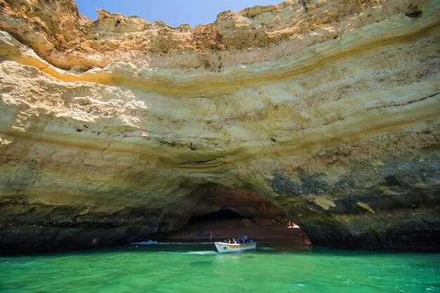 Itinerary Details: From Departure to Benagil Caves and Onboard Meal