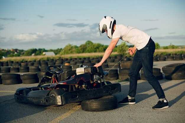 Formula Racing Course structure: session cadence, skill milestones, and feedback