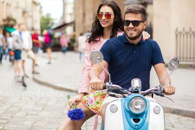 Rome Vespa Tour with Professional Photography
