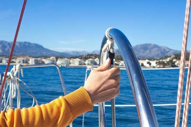 Tides, Currents, and Weather Windows for Safe Passages Along the Coast