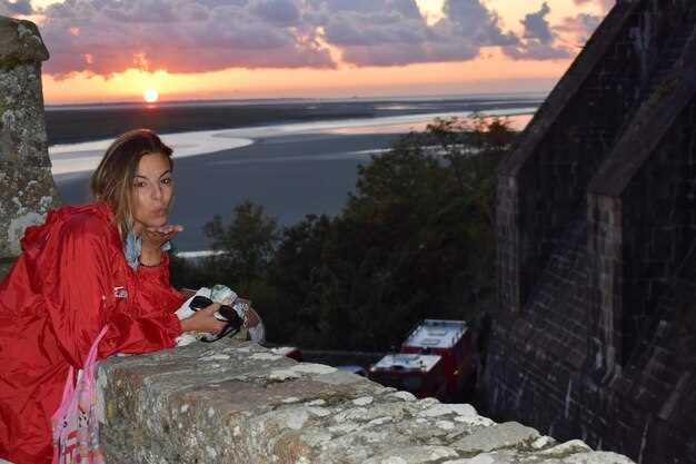 On-site tips: photography, etiquette, and respectful viewing