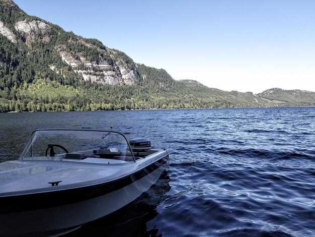 Safety, life jackets, insurance, and accessibility considerations