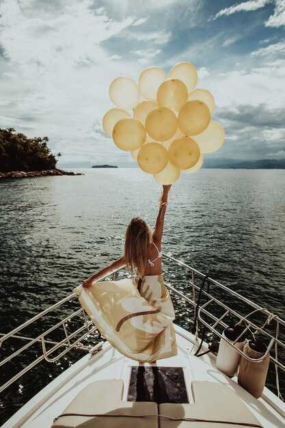 Sunset Dreams Ischia by Boat with Aperitivo - Romantic Island Cruise Sunset Dreams Ischia by Boat with Aperitivo: Romantic Island Cruise