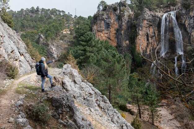 Access and Parking: Getting to Mellieha Trails by Car, Bus, or Foot