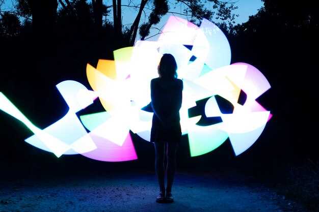 Capturing varied exposure to manage dynamic range in artworks