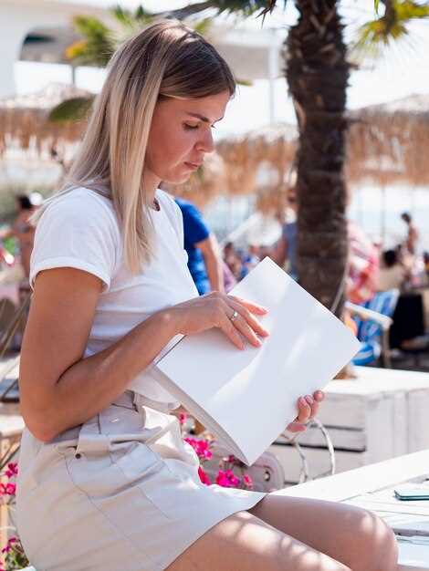 Girit İçin Nihai Kılavuz: Seyahat İpuçları ve Karton Kapaklı e-Kitap Erişimi
