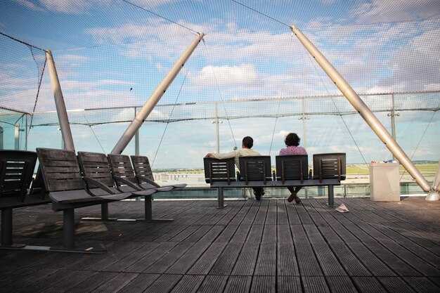 Guest and day-pass policies across Sky Clubs: limits and procedures