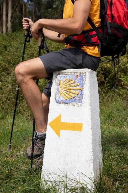 What to Pack: Packing List for Day 1 Hike to Steni