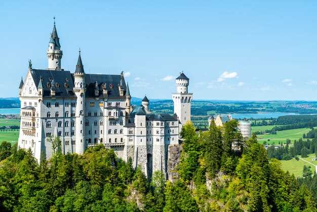 Architectural Highlights: Signature Features of Each Castle