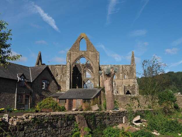 Top Places to Visit in Glastonbury - Historic Sites, Tor, Abbey & More Top Places to Visit in Glastonbury: Historic Sites, Tor, Abbey & More