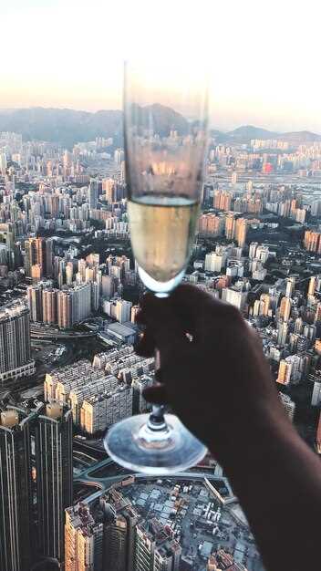 Ο Απόλυτος Οδηγός για Γεύμα στο Champagne Bar του Edge NYC: Ζήστε την Πολυτέλεια στον Ουρανό