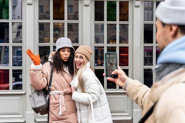 Use Points at These 9 Family-Friendly Chicago Hotels | A Rewards Guide