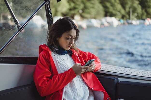 Using Your Cell Phone on a Cruise: Essential Tips for Wi-Fi, Roaming, and Data Savings