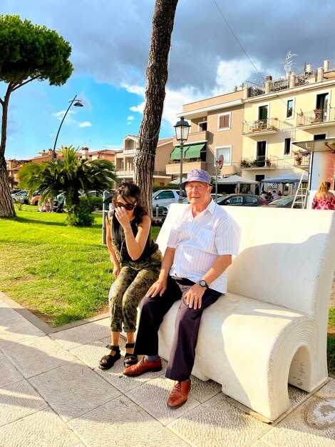 Best neighbourhoods to stay in Rome for first-time visitors near Piazza Navona and Campo de' Fiori