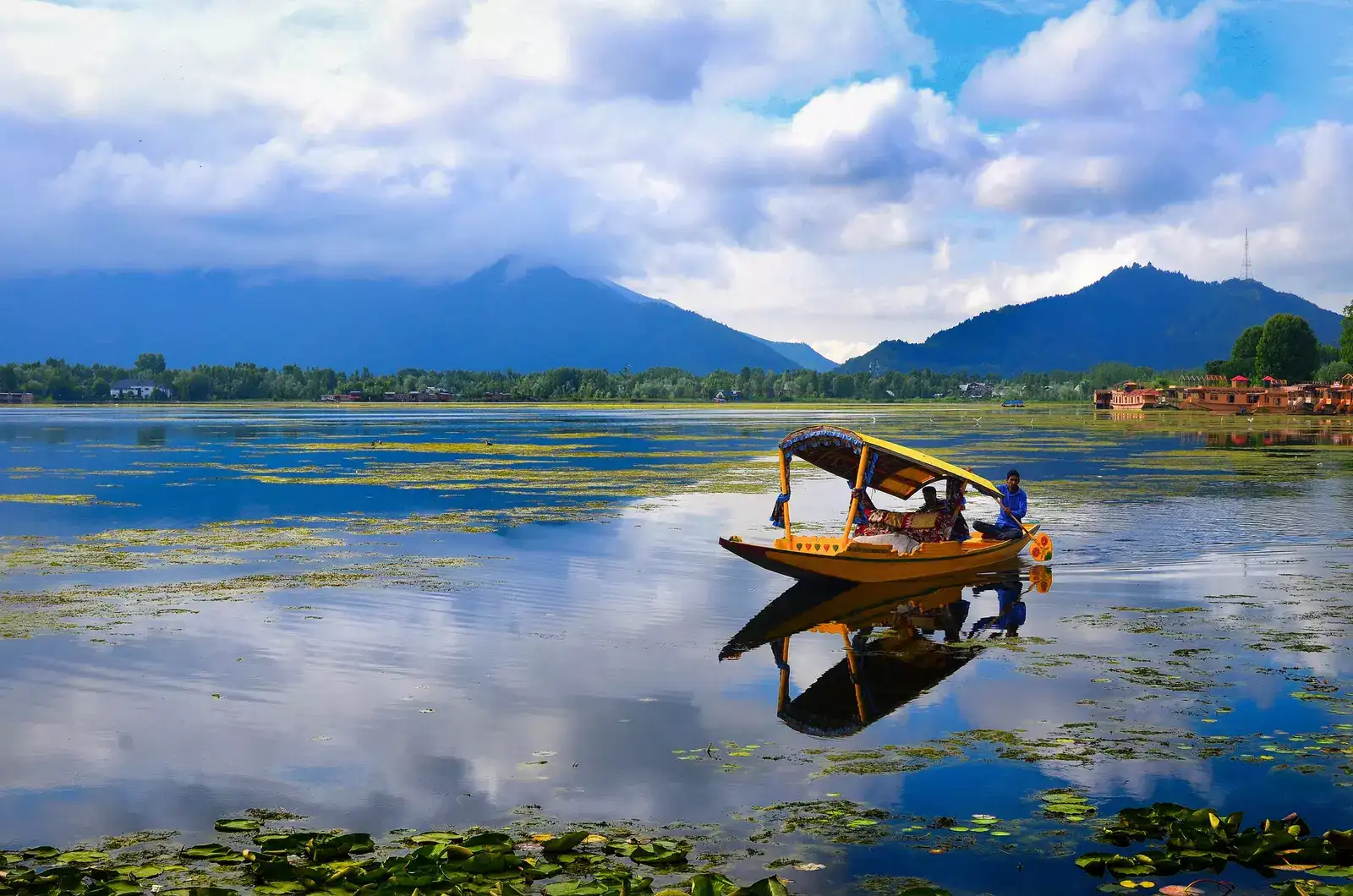 Navigating the Challenges Facing Kashmir’s Tourism Sector