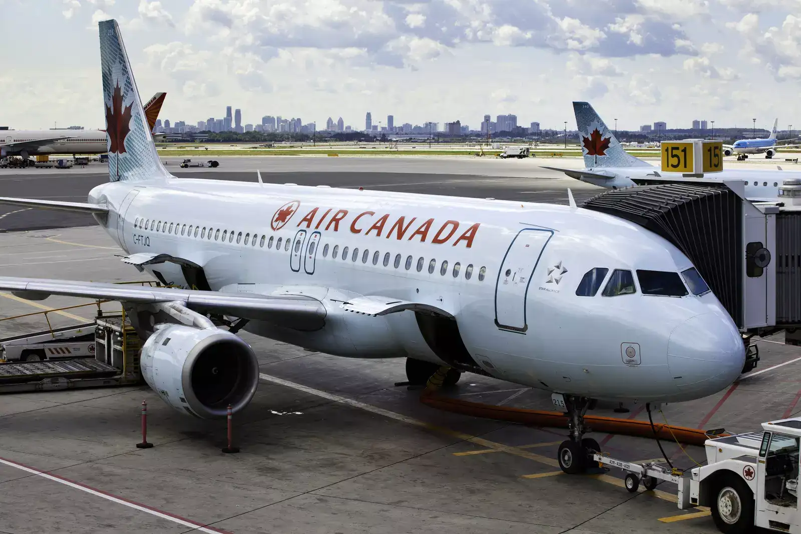 Discover Enhanced Comfort: Air Canada’s Premium Economy Class on India-Canada Routes