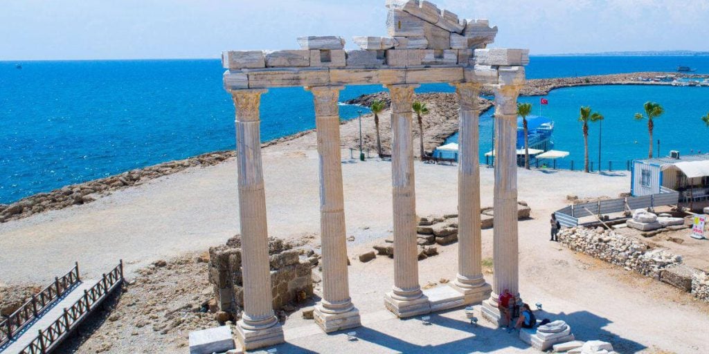 Discover the Top 10 Must-See Attractions and Experiences in Turkey