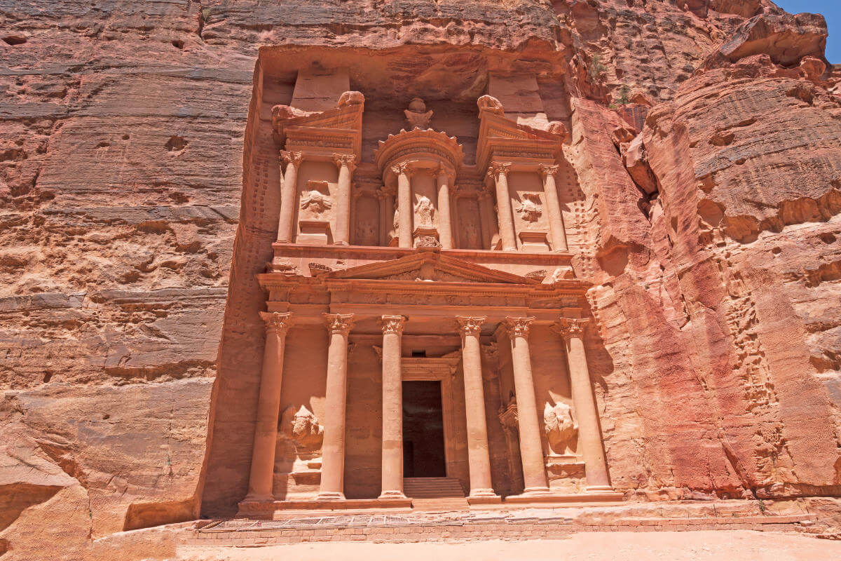 Leading Travel Agencies in the USA: Your Perfect Travel Companion