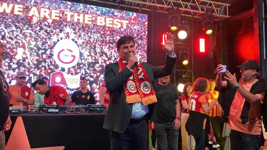 Fethiye’s Mayor Celebrates Rival Team’s Success: A Gesture of Sportsmanship