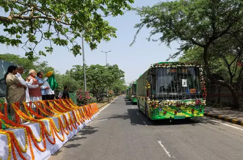 Delhi Enhances Public Transport with 200 New Electric Buses