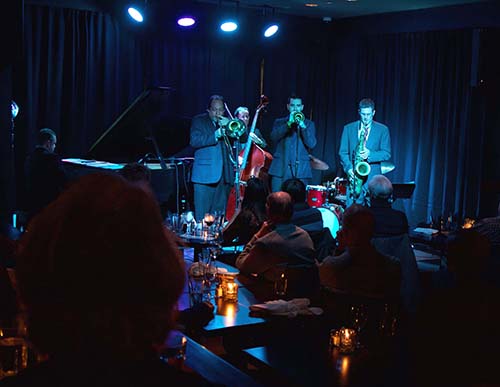 Unveiling the Vibe at Frankie’s Jazz Club