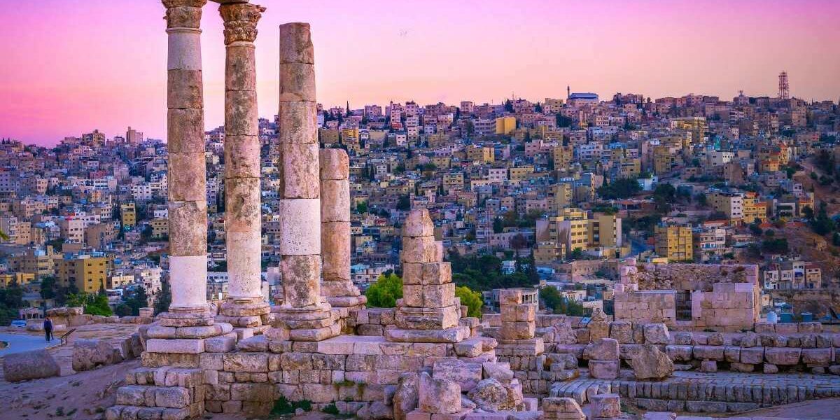 Understanding the Safety Landscape for Travelers in Jordan