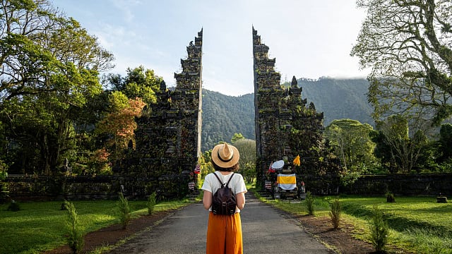 Indonesian Initiatives in Regenerative Tourism