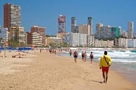 Caution for British Travelers: Vaping and Beach Fines in Spain