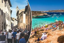 Unveiling the Planet’s Most Overcrowded Tourist Destinations and Their Impact on Visitors