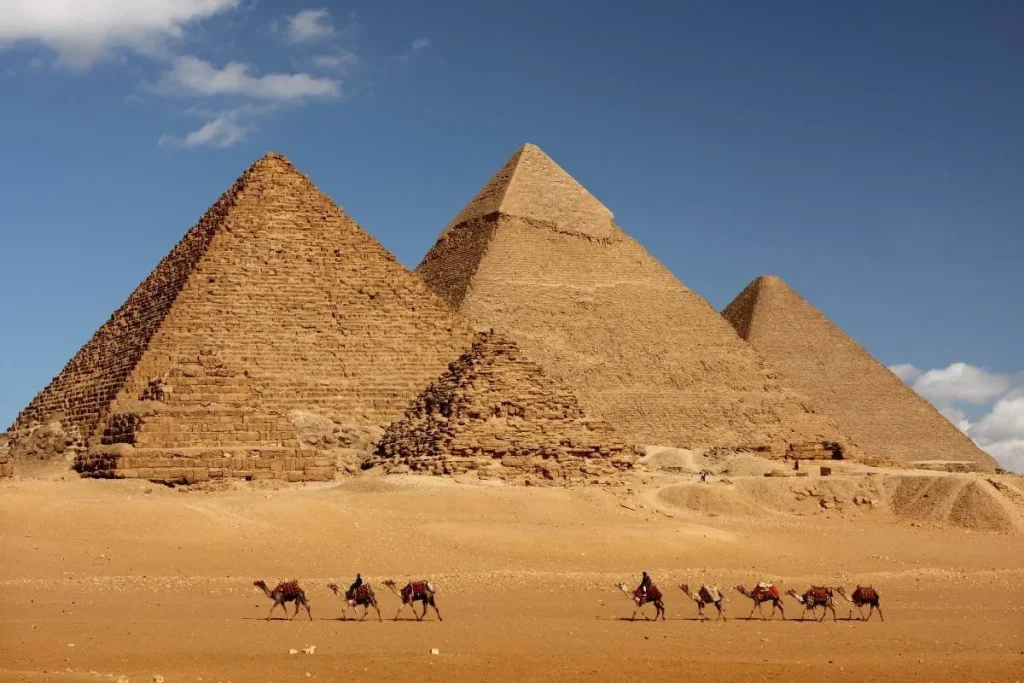Essential Ancient Egyptian Sites Every Traveler Should Explore to Experience History Up Close