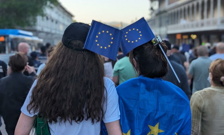Poll Reveals Georgians’ Views on the Future of EU Visa-Free Travel and Its Possible Consequences