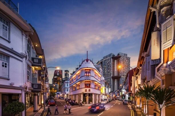 Unique Local Experiences Await at Amara Hotels & Resorts in Singapore and Bangkok