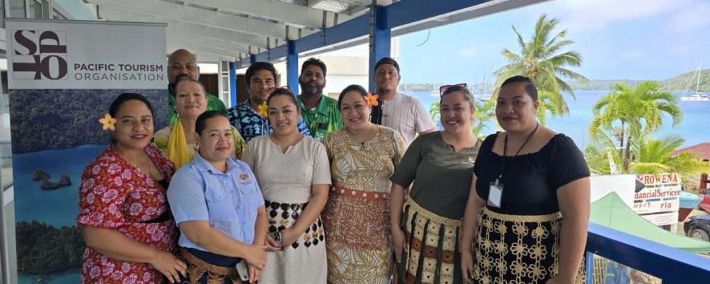 Fortalecimiento del Marketing Digital y la Investigación Turística en Vavaʻu, Tonga para un Crecimiento Sostenible