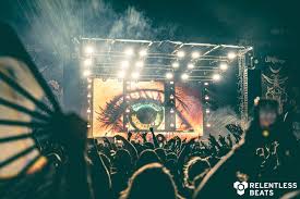 Body Language 2025 Festivalida Xaus musiqasining energiyasi va ruhini kashf eting.