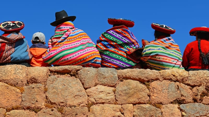 Tendances clés du voyage à surveiller en 2026 : de l'astrotourisme à l'immersion communautaire