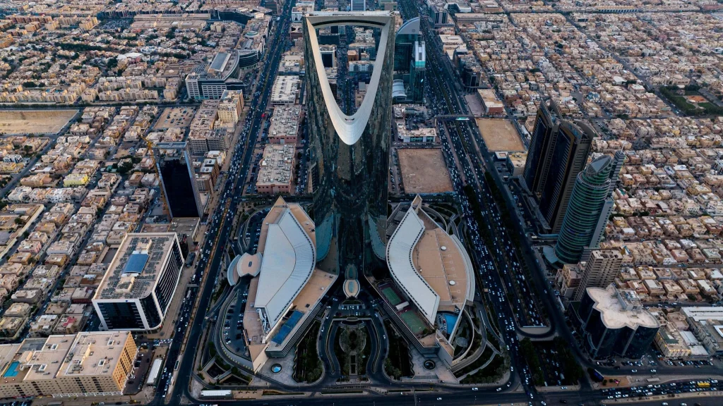 Explore Riyadh’s Offbeat Activities and Culinary Treats This Riyadh Season