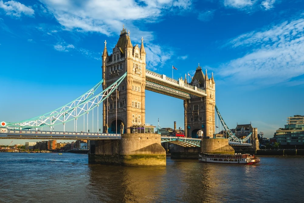 Celebrating England’s Best Visitor Attractions Recognized in the 2024-2025 Accolades