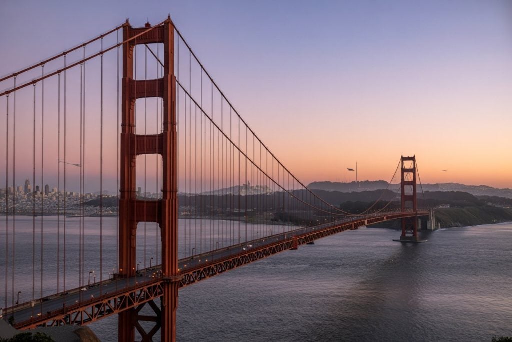 How Las Vegas, Miami, and Other Top US Destinations Are Experiencing Notable Tourist Drops in 2023