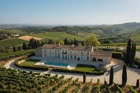 Anticipated Surge in France Luxury Travel Market with USD 153.63 Billion Revenue by 2031