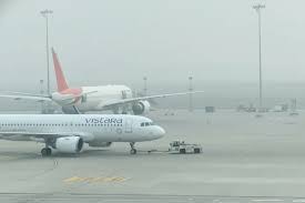 How Dense Fog and Severe Pollution Delay Flights at Delhi’s Indira Gandhi International Airport